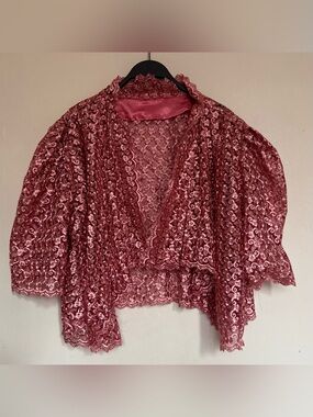 Women's Salmon Pink Lace Velvet Cropped Cape Style Top